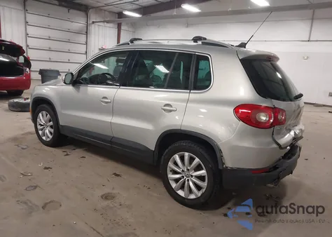 2011 Volkswagen Tiguan Se z USA, uszkodzony, nr VIN WVGBV7AXXBW551028